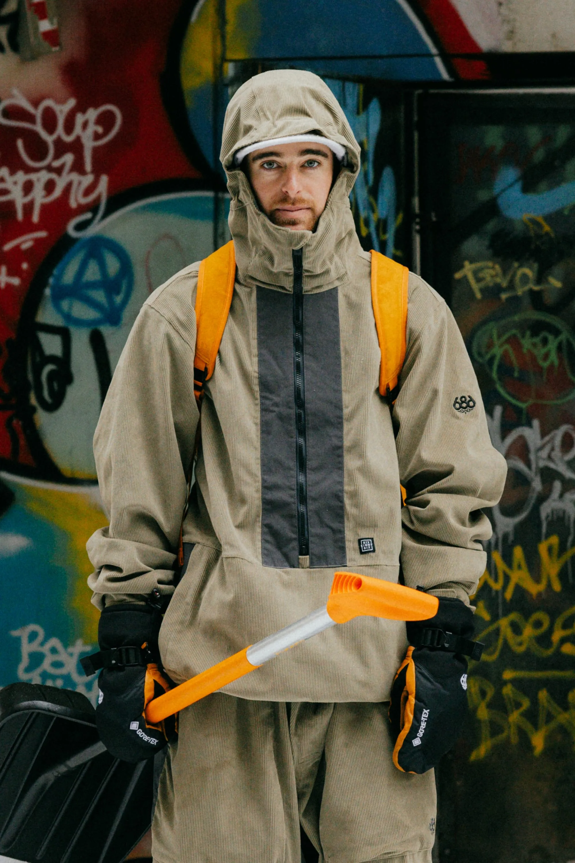 686 Men's Ghost 2.5L Anorak