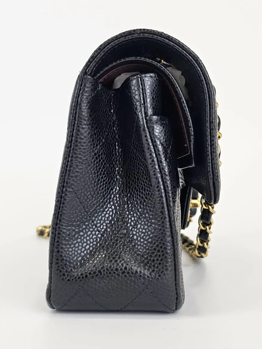 A01113 Small Black Caviar Classic Flap Bag GHW