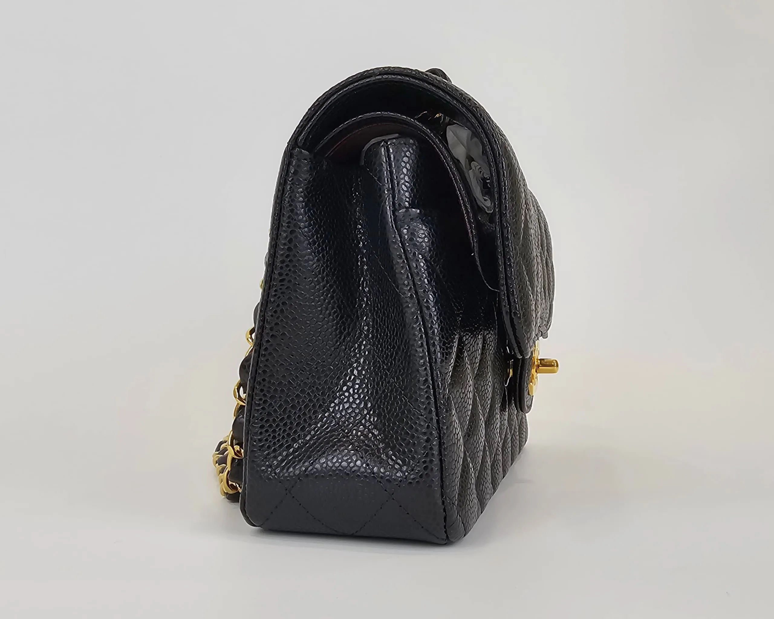 A01113 Small Black Caviar Classic Flap Bag GHW