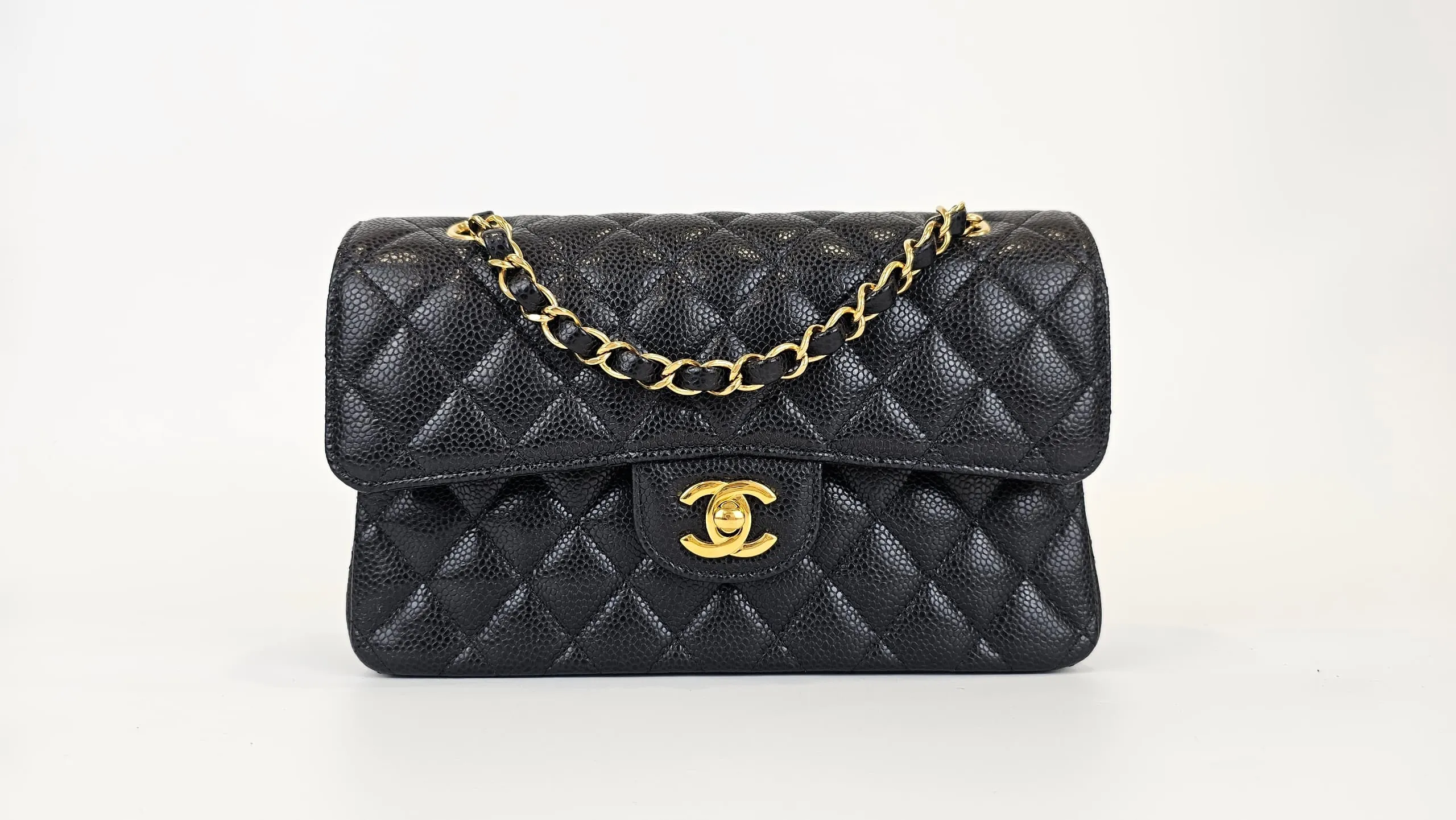 A01113 Small Black Caviar Classic Flap Bag GHW