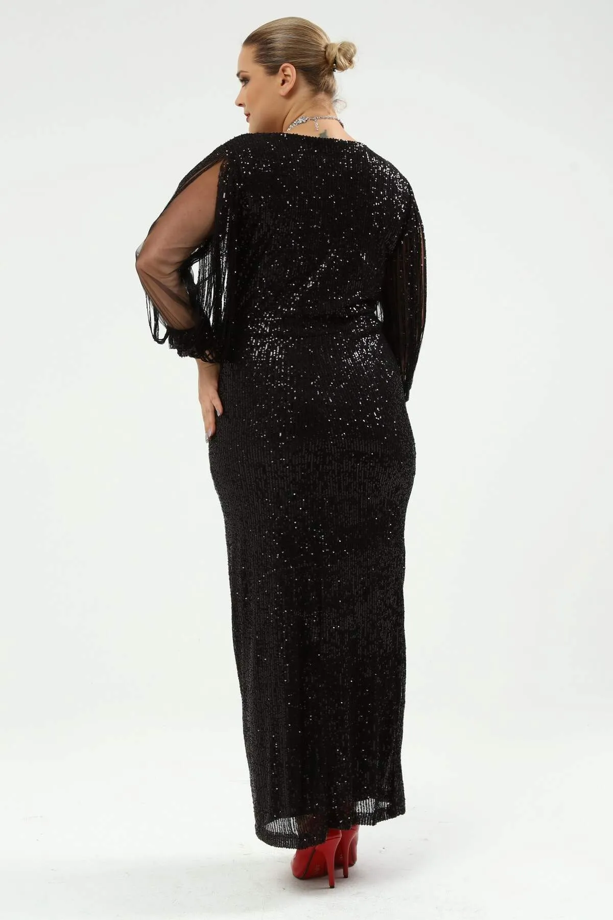 Angelino Plus Size Sleeves Fringed Long Sequined Evening Dress Black 8035