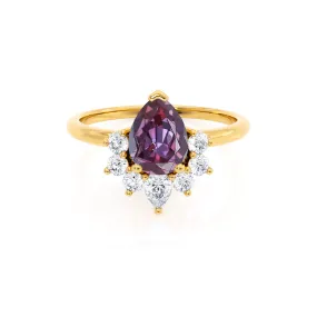 BALLET - Chatham® Pear Alexandrite & Diamond Half Halo Tiara Ring 18k Yellow Gold