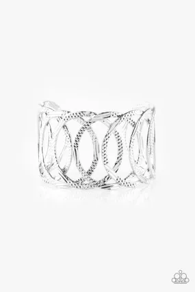 Circa de Contender Silver Paparazzi Bracelet