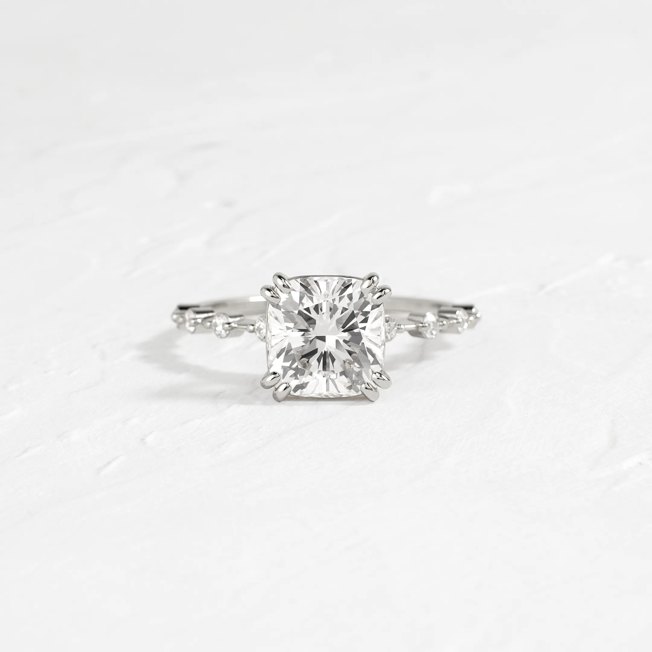 Distance Ring, Cushion Cut