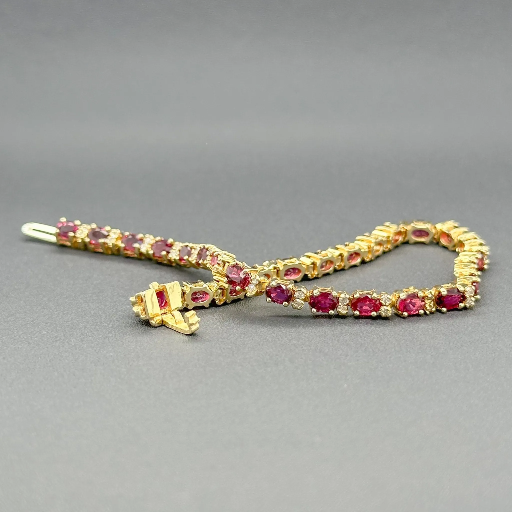 Estate 14K Y Gold 7.00ctw Ruby & 0.49ctw H/SI2-I1 Diamond Bracelet