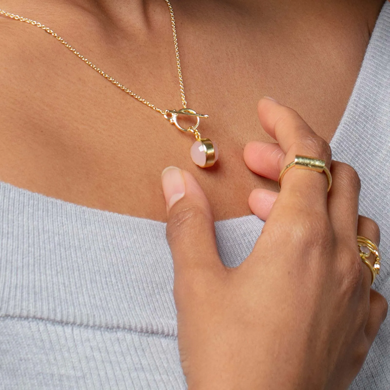 Gold Plated Rose Quartz Pendant Necklace