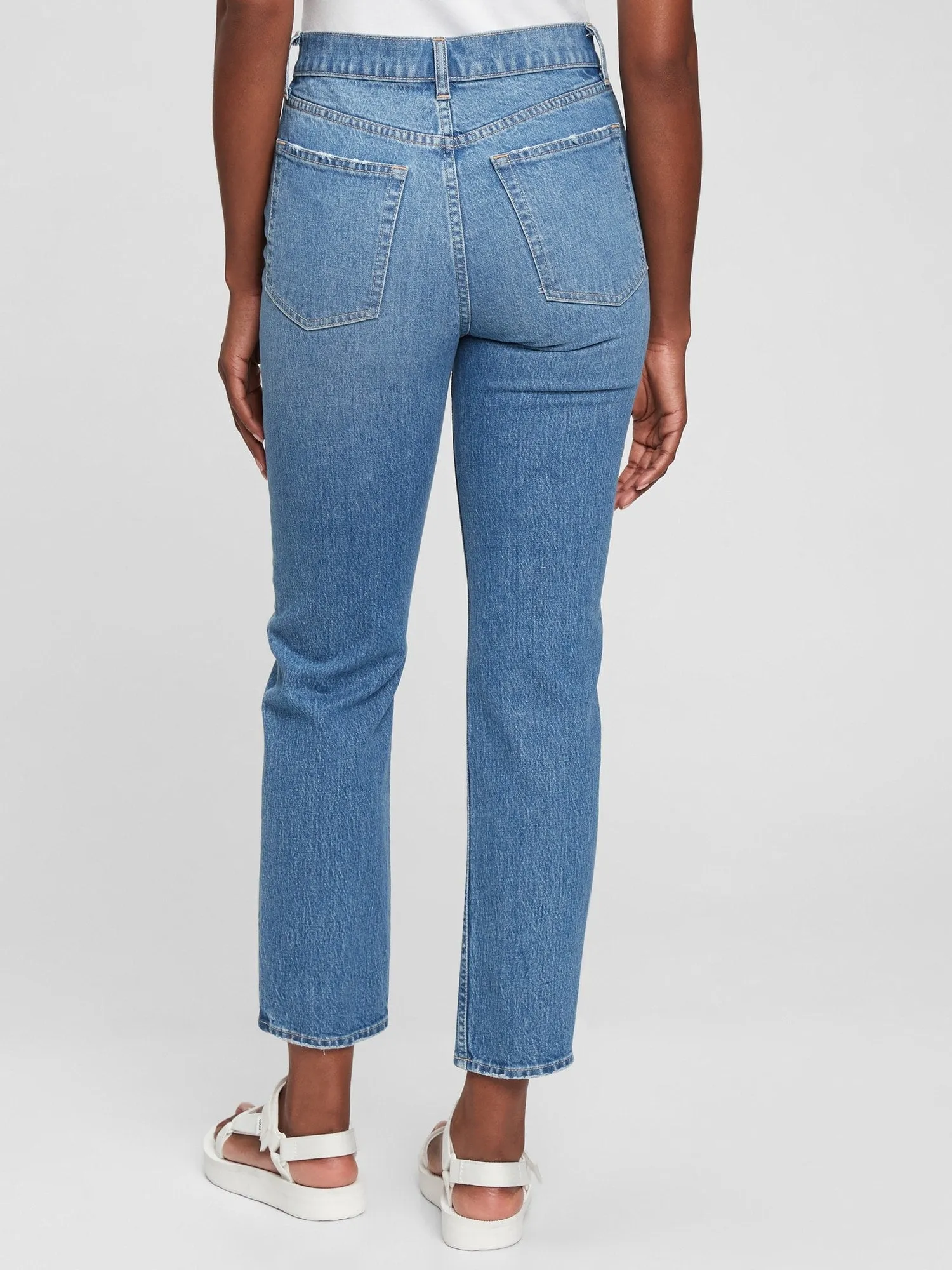 High Rise Cheeky Straight Jeans with Washwell