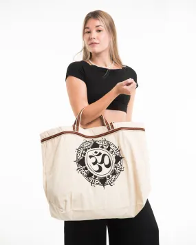 Infinitee Om Canvas Tote Bag in Natural