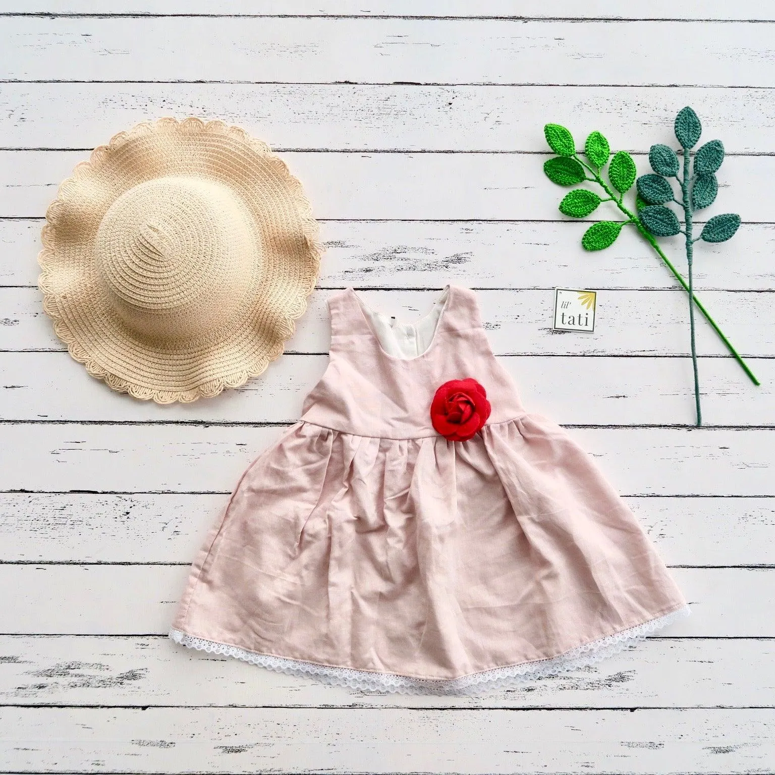 Iris Dress in Pink Linen