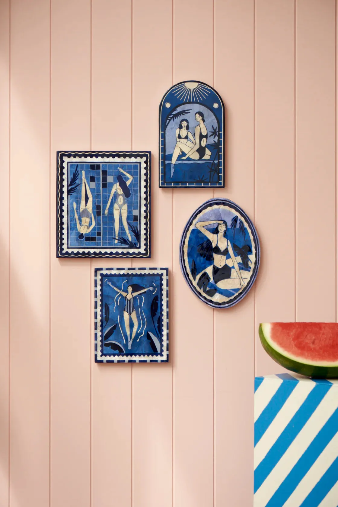 JONES & CO Resort Toe Dip Wall Art BLUE