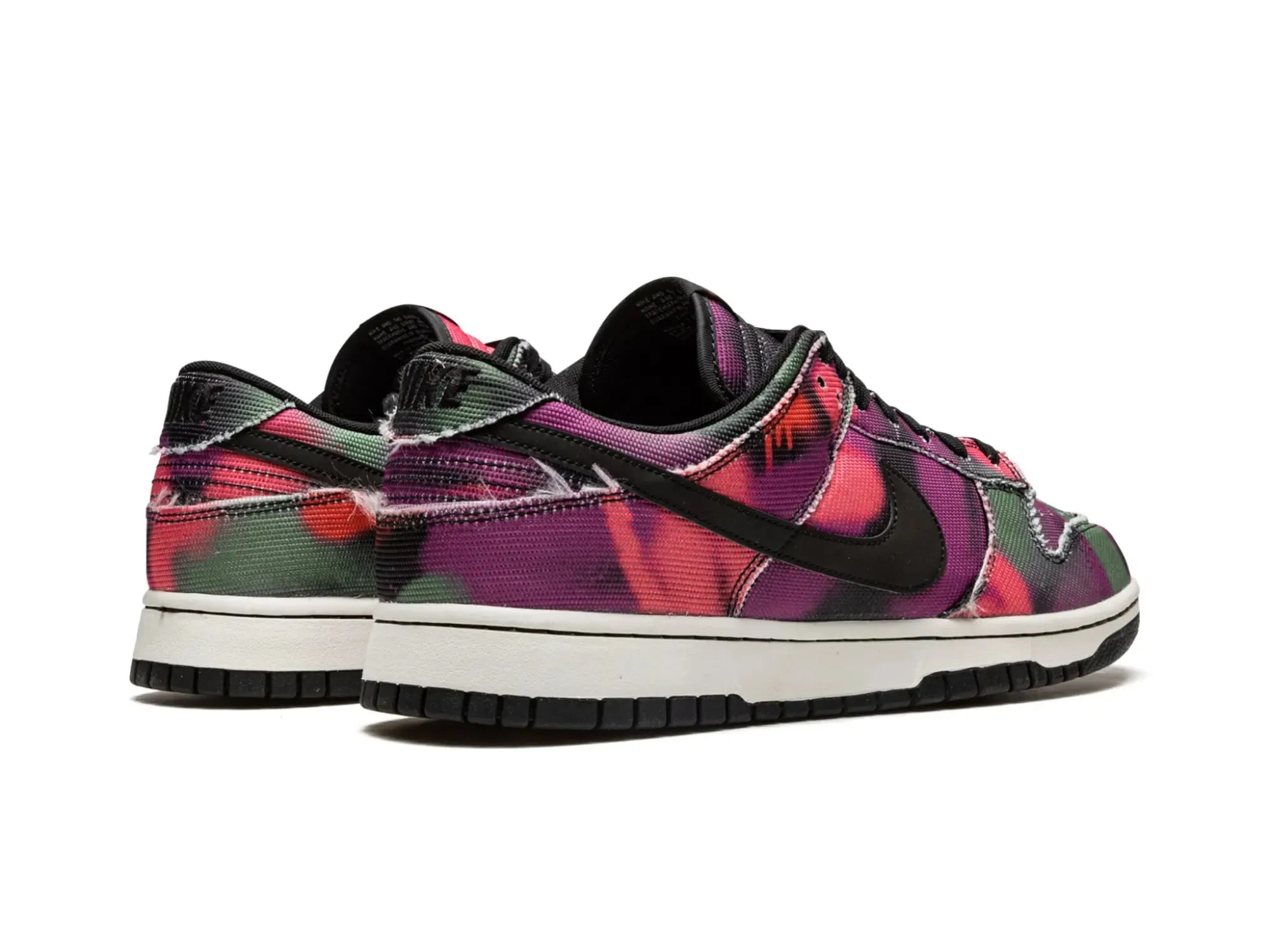 Nike Dunk Low "Graffiti Pink"