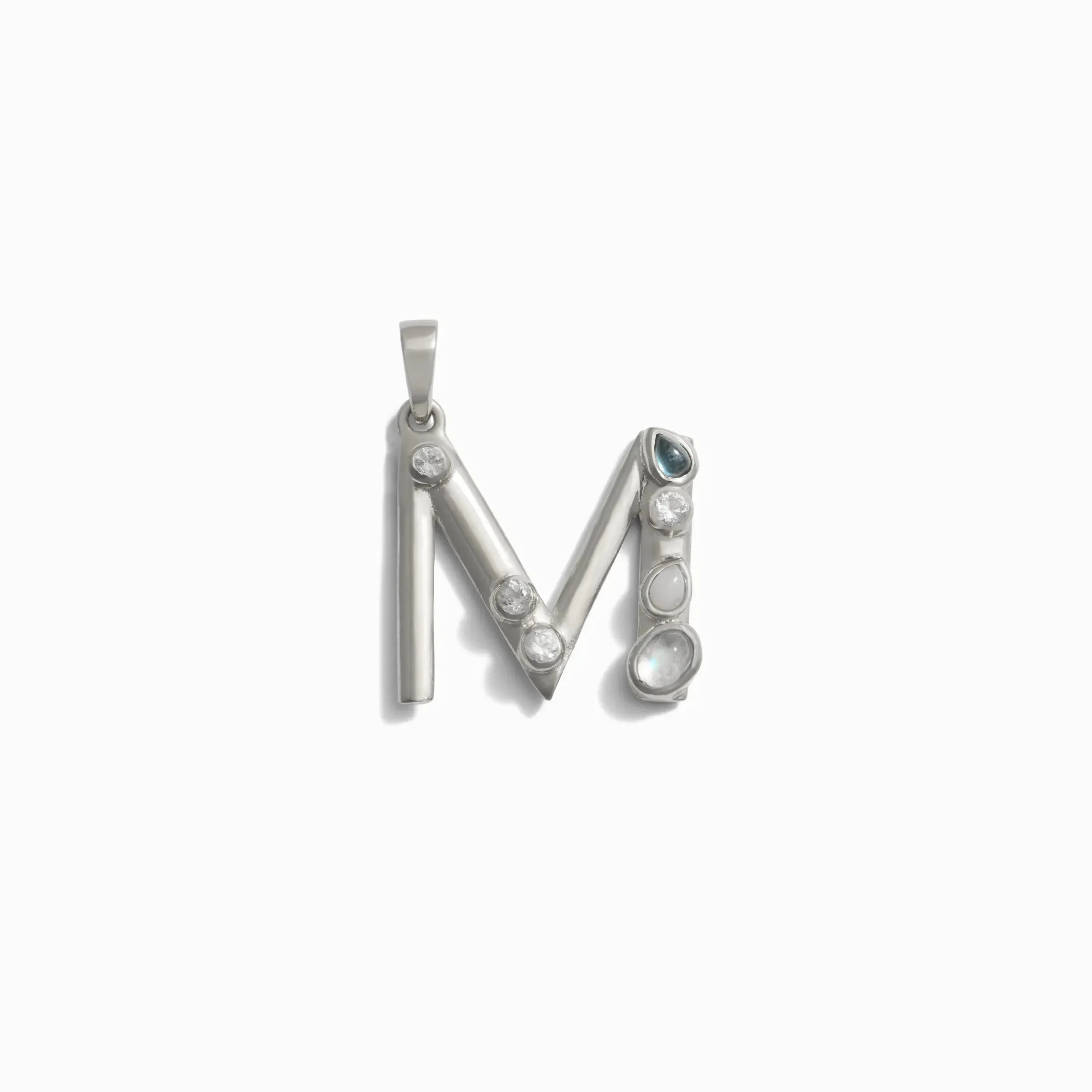 P Initial Pendant