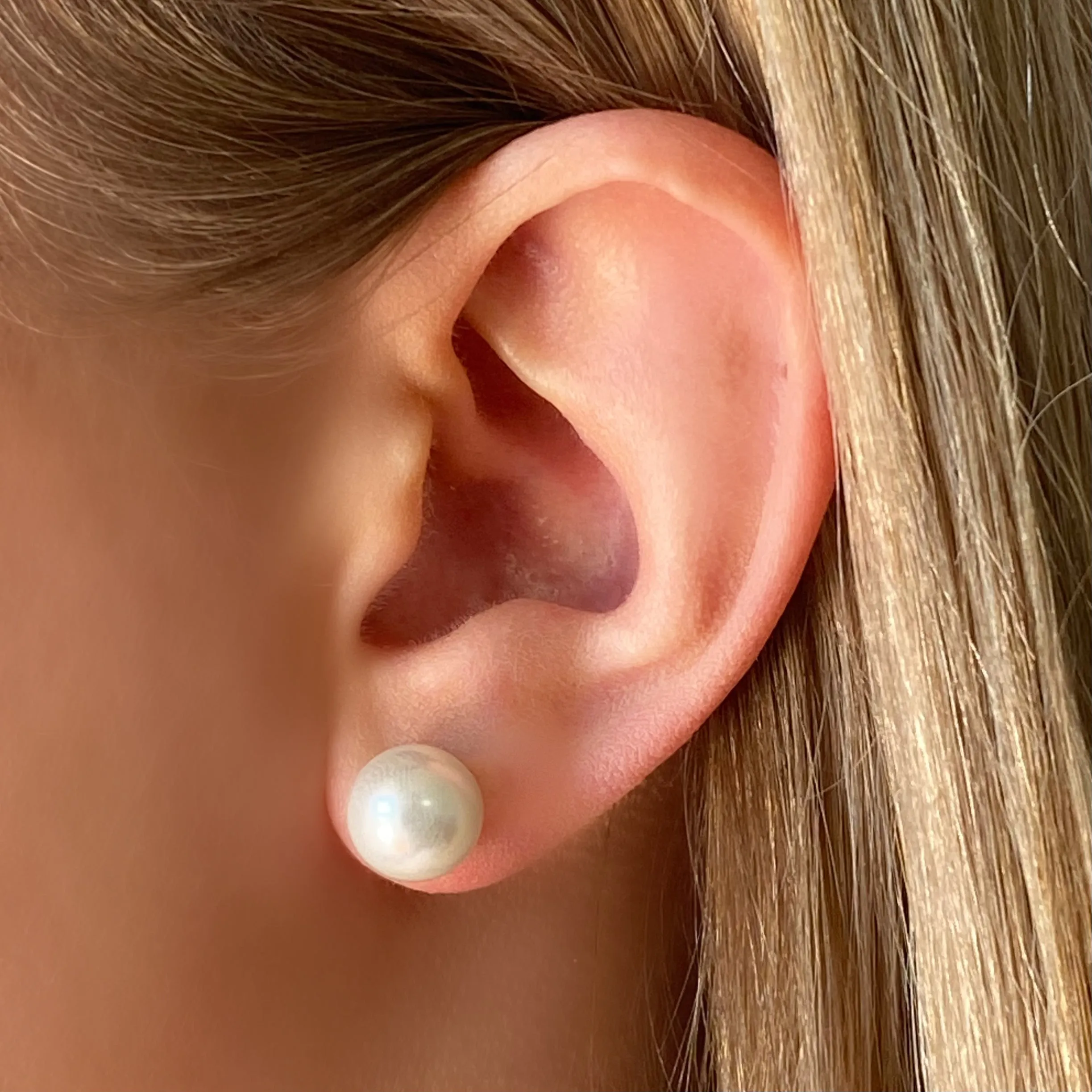 Pearl Stud Earrings - Three Piece Set