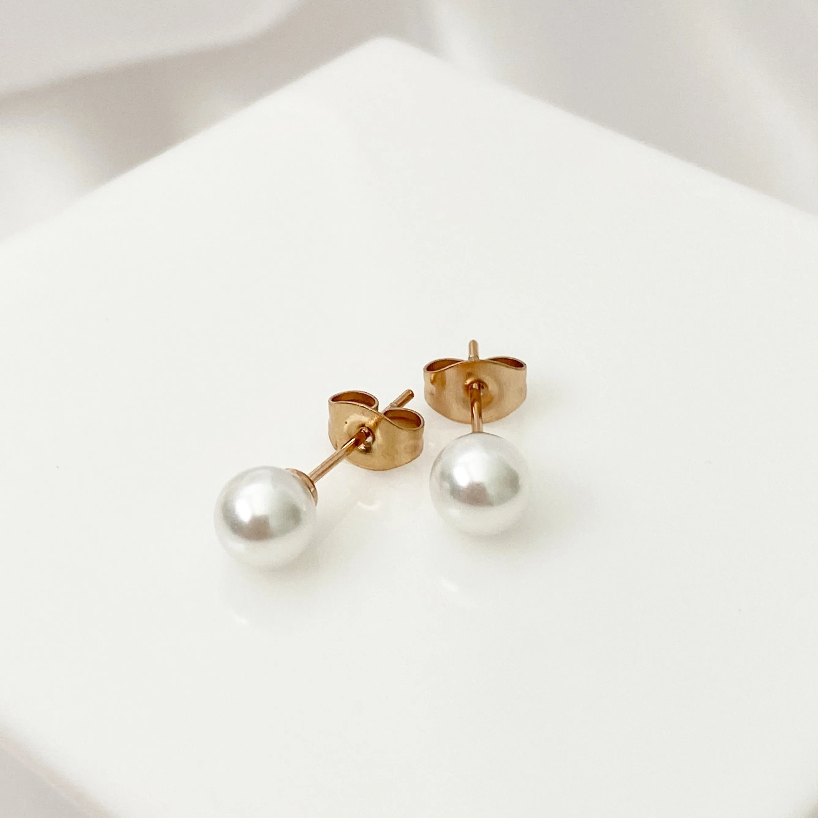 Pearl Stud Earrings - Three Piece Set