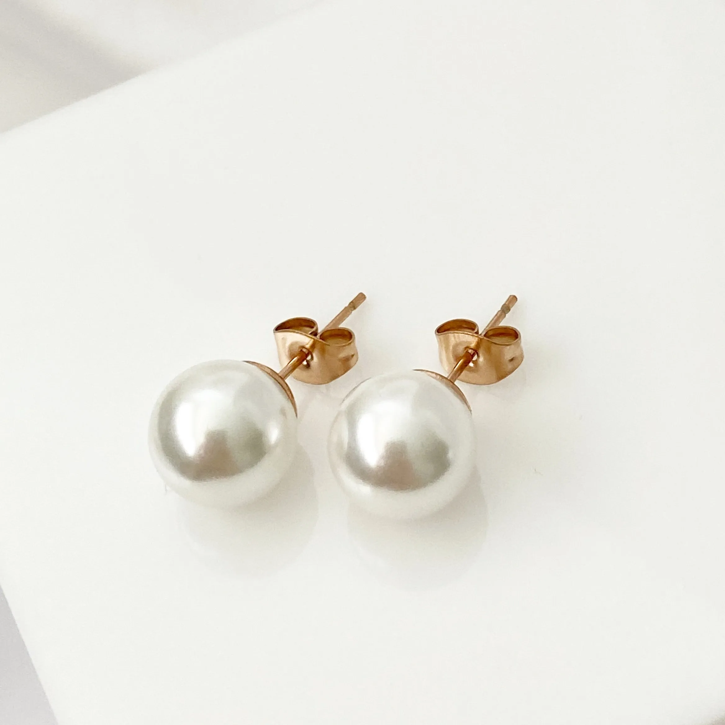 Pearl Stud Earrings - Three Piece Set