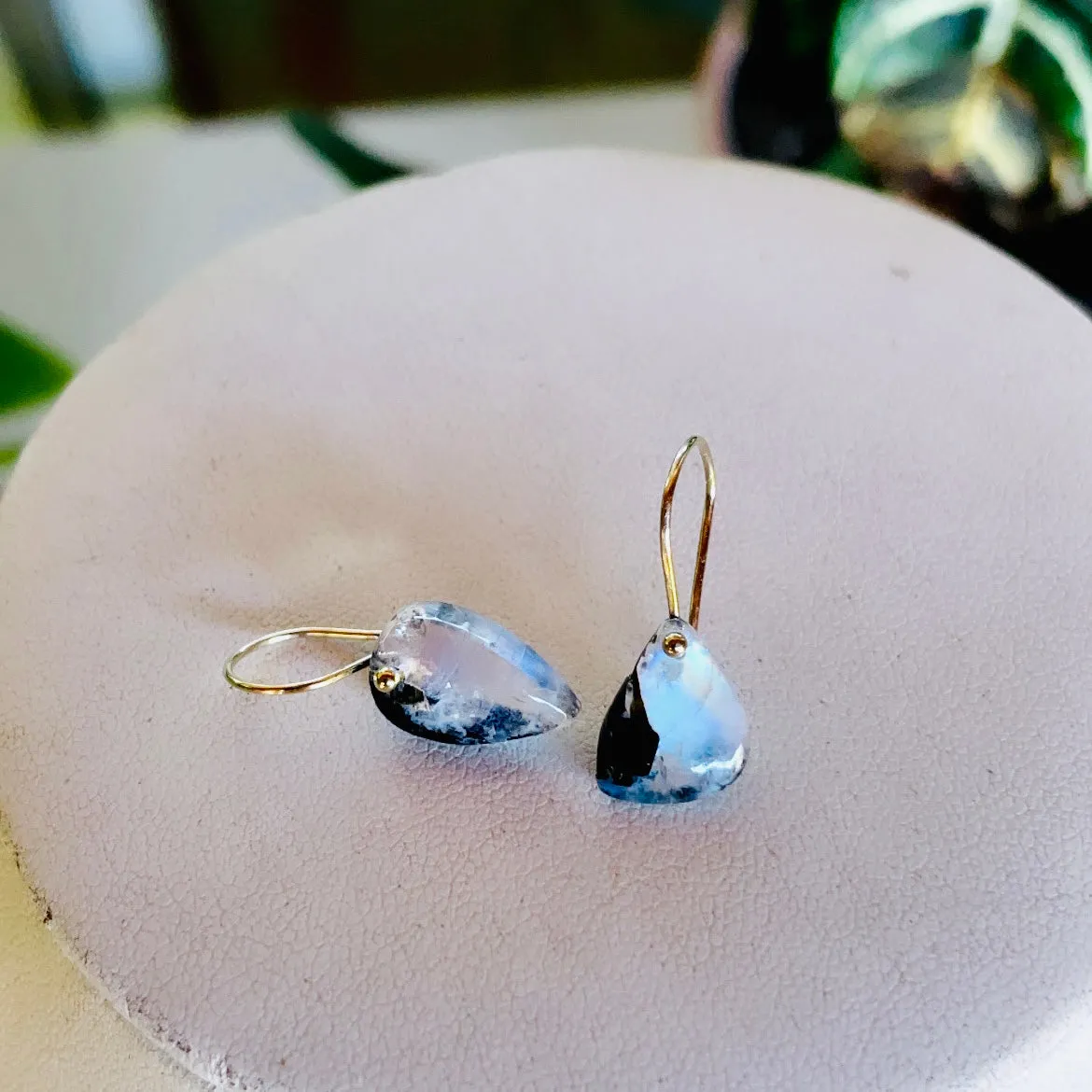 Petite belly teardrop earrings