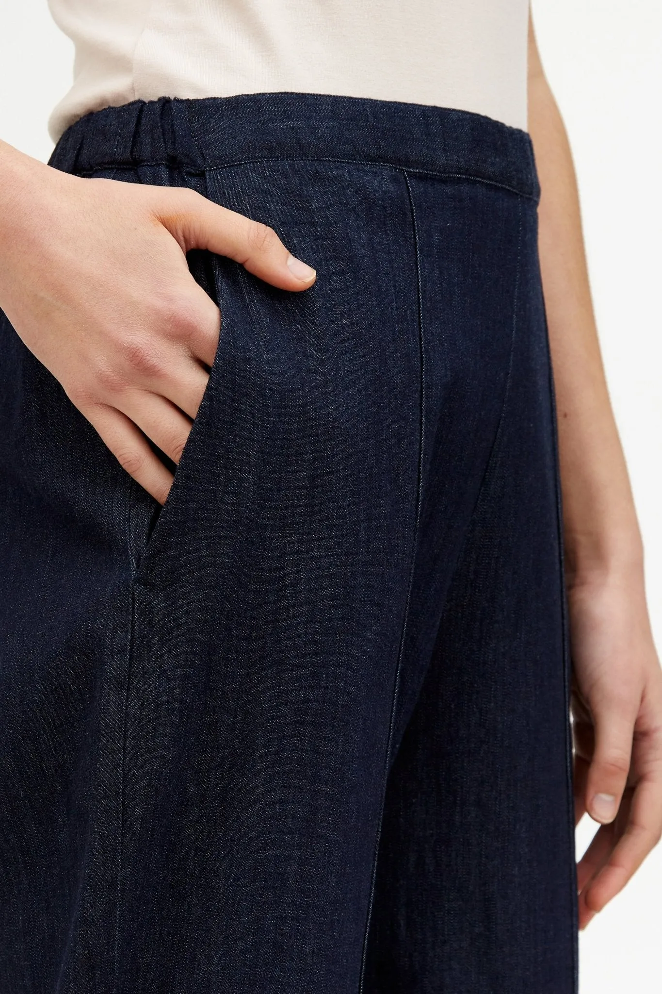 SHAY PANT IN LIGHTWEIGHT STRETCH DENIM