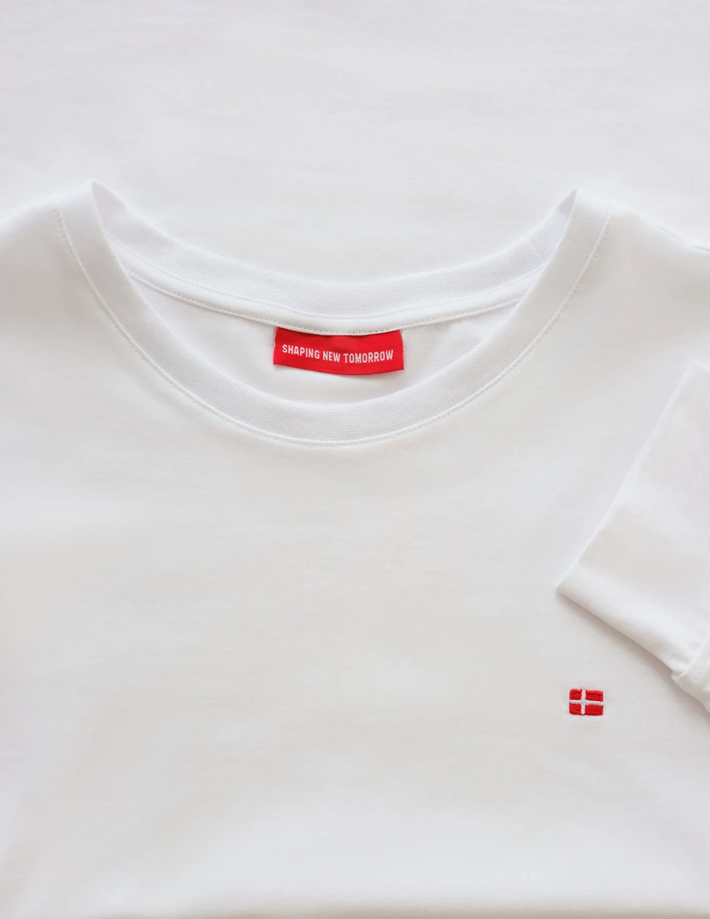 Supima Long-Sleeved Flag T-Shirt White